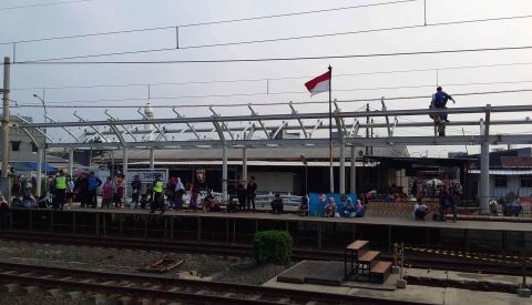 Shelter Stasiun Tambun